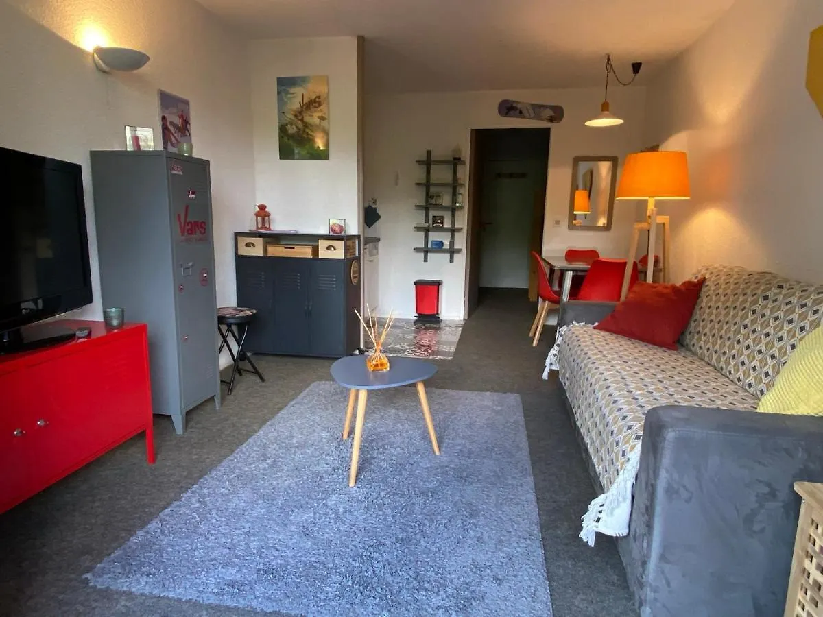 Studio 4 pers à 100m des pistes- Vars les claux France